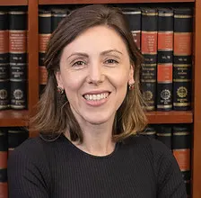Advogada especializada Fabiana Fiuza